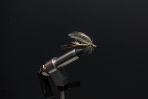 can you make money tying flies